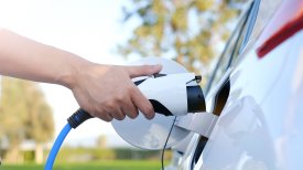 Top 5 Features Consumers Look for in EV Charging Apps